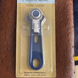 Blue Roller Cutter by Crafter's Square